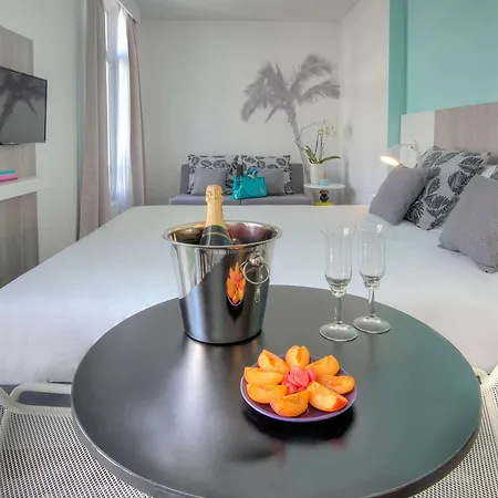 Ibis Styles Nice Centre Gare Exterior photo